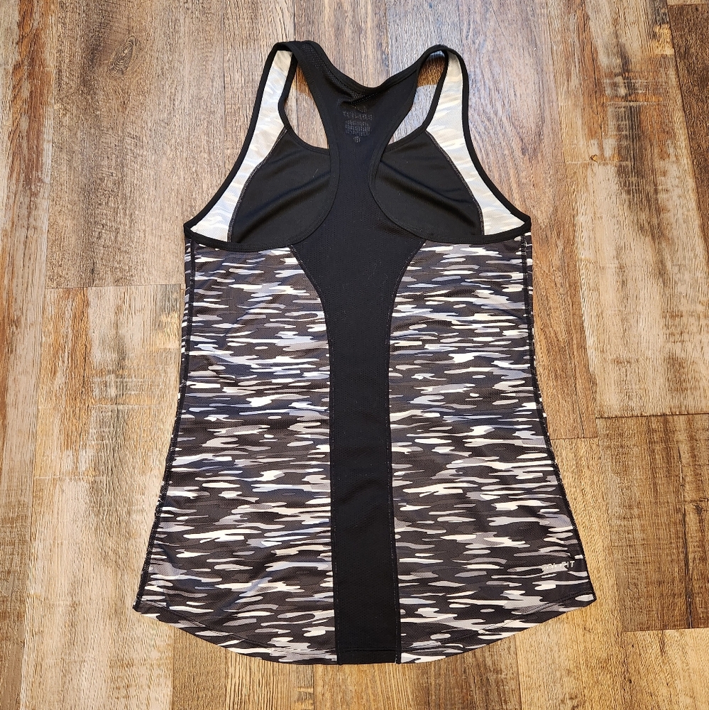Nike Dri-Fit Racerback Tank - Picture 4 of 5